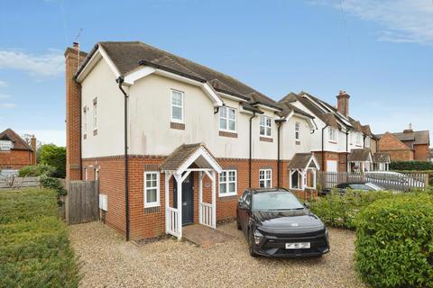 4 bedroom semi-detached house for sale, Merrow Street, Guildford, Surrey, GU4