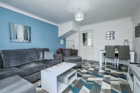 2 bedroom terraced house for sale, Forge Drive, Doncaster DN9