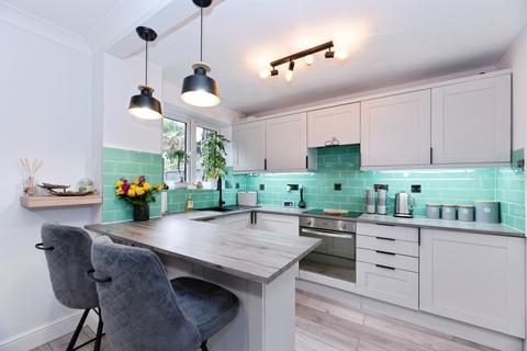 2 bedroom semi-detached house for sale, Bickney Way, Fetcham, Leatherhead, Surrey, KT22