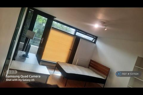 undefined, Broadfield Lane, London, NW1