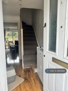 2 bedroom semi-detached house to rent, Troon Close, Thamesmead, SE28