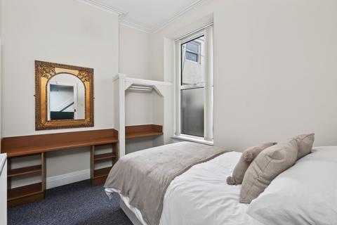undefined, Pier Street, Devon PL1