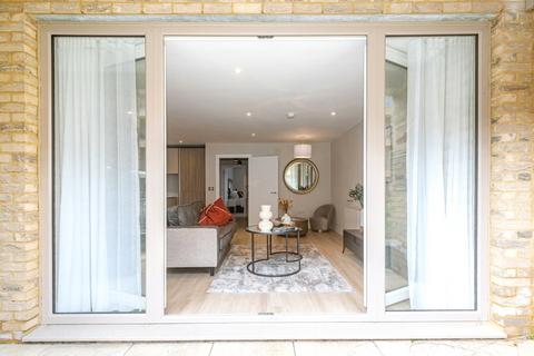undefined, Kings Road, Newbury, Berkshire, RG14