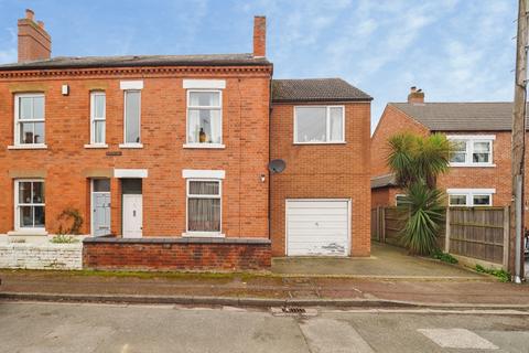 3 bedroom semi-detached house for sale, Gladstone Street, Beeston, Nottingham, Nottinghamshire, NG9