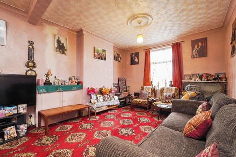 3 bedroom semi-detached house for sale, Gladstone Street, Beeston, Nottingham, Nottinghamshire, NG9