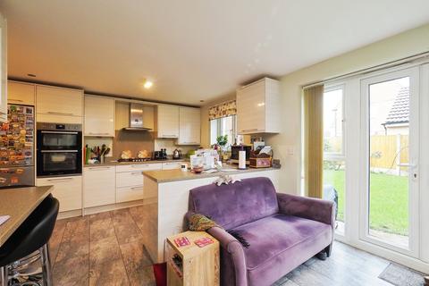 4 bedroom detached house for sale, Perkins Way, Beeston, Nottingham, Nottinghamshire, NG9