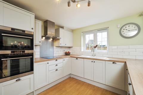 4 bedroom detached house for sale, Perkins Way, Beeston, Nottingham, Nottinghamshire, NG9