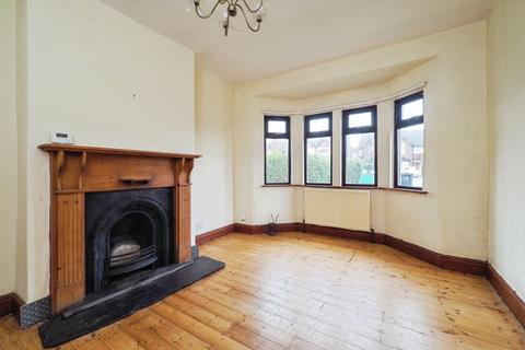 3 bedroom semi-detached house for sale, Queens Road West, Beeston, Nottingham, Nottinghamshire, NG9
