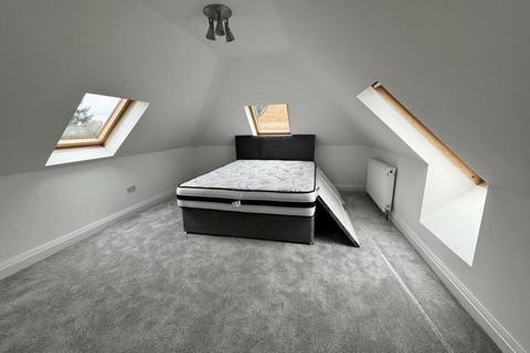 undefined, Spring Grove Road, Isleworth TW7