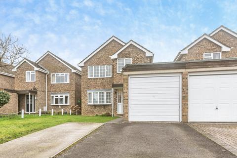 undefined, Ropley Close, TADLEY, Hampshire, RG26