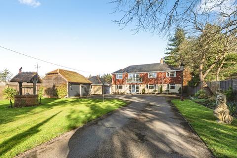 4 bedroom detached house for sale, Rag Hill, Aldermaston, Reading, Berkshire, RG7