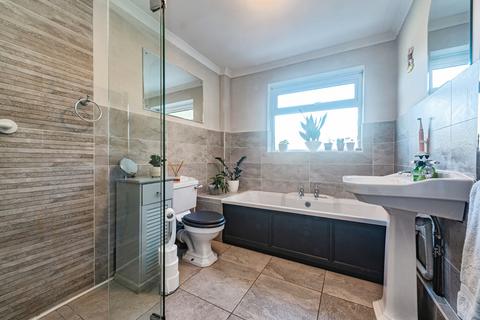 4 bedroom detached house for sale, Rag Hill, Aldermaston, Reading, Berkshire, RG7