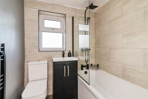 undefined, Carnarvon Place, Bingham, Nottinghamshire, NG13