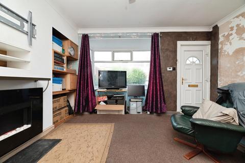 2 bedroom end of terrace house for sale, Dayton Road, HULL
