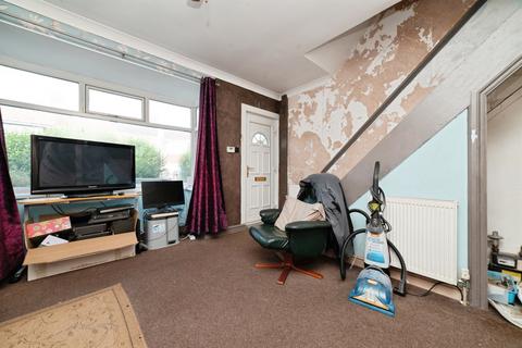 2 bedroom end of terrace house for sale, Dayton Road, HULL