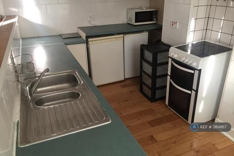 1 bedroom flat to rent, High Street Harlesden, London, NW10