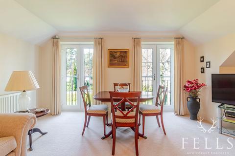 2 bedroom apartment for sale, Lions Lane, Ringwood BH24
