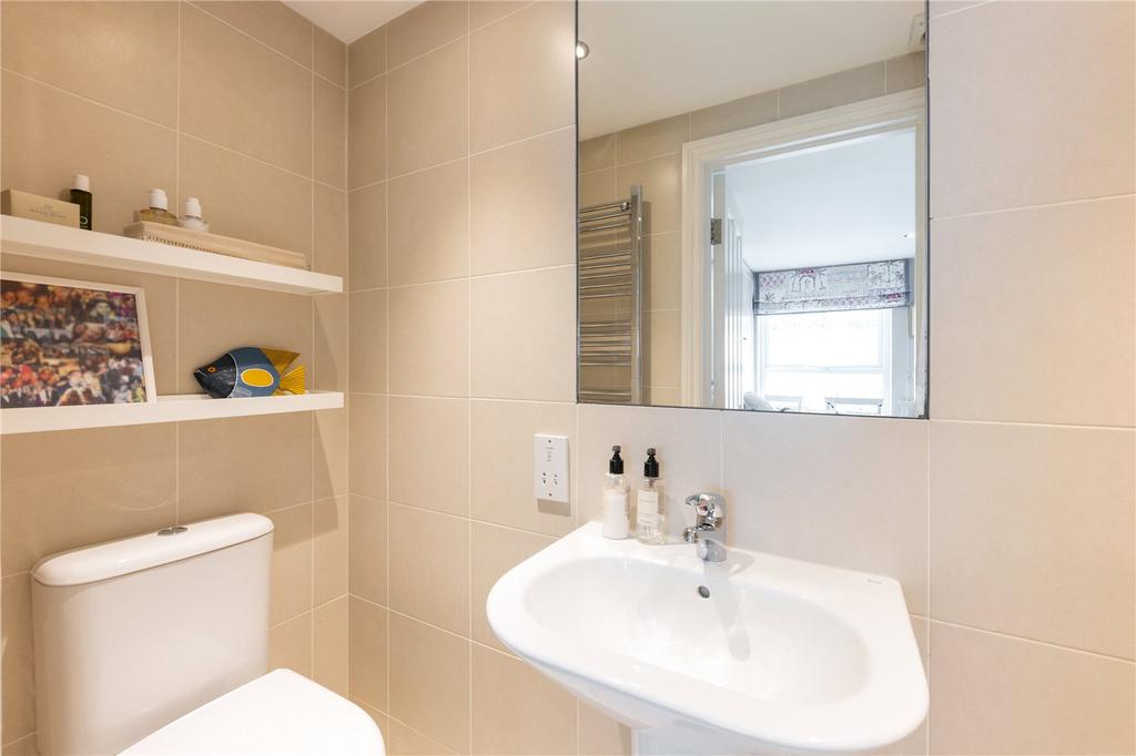 Ensuite