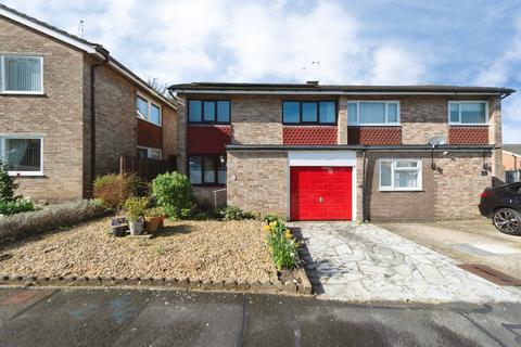 3 bedroom semi-detached house for sale, Oaklea Close, Waterlooville