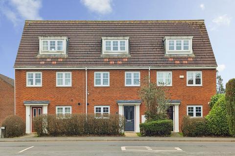 3 bedroom terraced house for sale, Oxford Close, Newcastle upon Tyne NE12