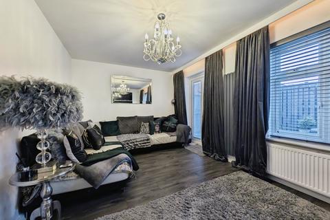 3 bedroom terraced house for sale, Oxford Close, Newcastle upon Tyne NE12