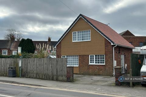 2 bedroom detached house to rent, Swinemoor Lane, Beverley, HU17
