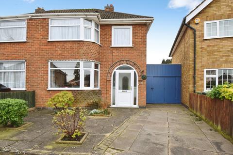 Highgate Avenue, Birstall, Leicester, Leicestershire, LE4