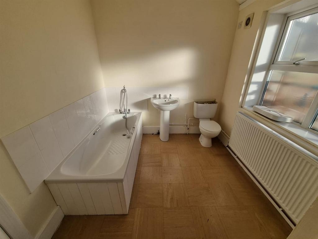 Bathroom .jpg