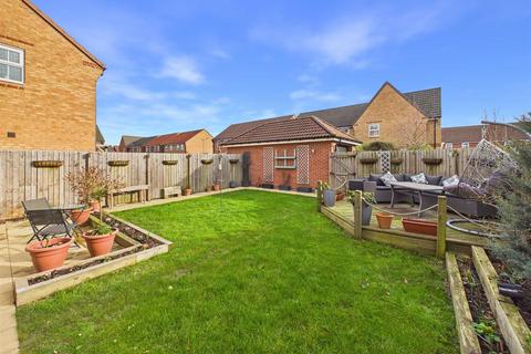 3 bedroom detached house for sale, Lawton Walk, Hessle