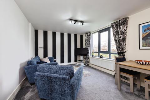 2 bedroom ground floor flat for sale, Park Road, Newcastle upon Tyne, NE4