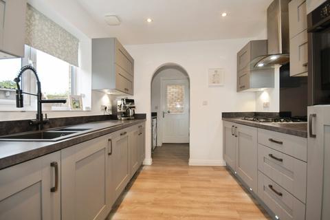4 bedroom detached house for sale, Emperor Avenue, Holmewood, Chesterfield, Derbyshire, S42