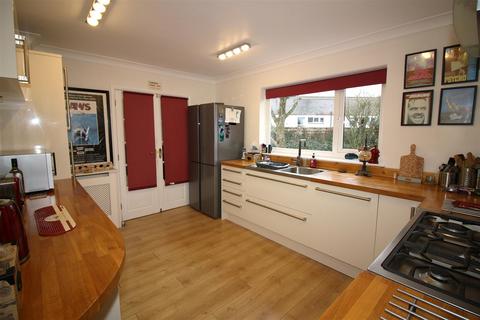 undefined, Cowdray Terrace, Saltash