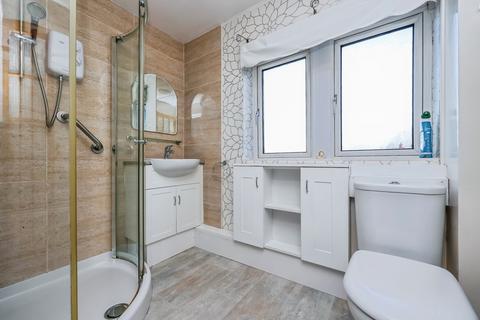 3 bedroom terraced house for sale, Manor Farm Lane, Clifton, Nottingham, NG11