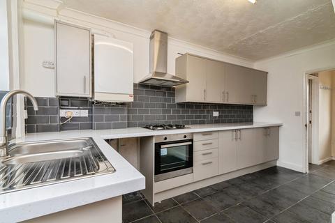 3 bedroom terraced house for sale, Brandish Crescent, Clifton, Nottingham, NG11