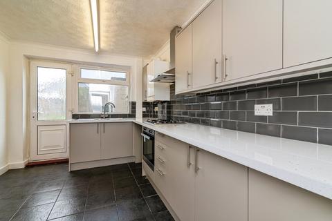 3 bedroom terraced house for sale, Brandish Crescent, Clifton, Nottingham, NG11