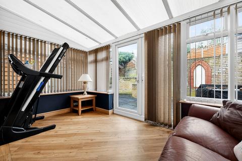 3 bedroom semi-detached house for sale, Ladywood Road, Rochester, ME2