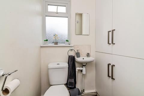 3 bedroom semi-detached house for sale, Avebury Close, Clifton, Nottingham, NG11