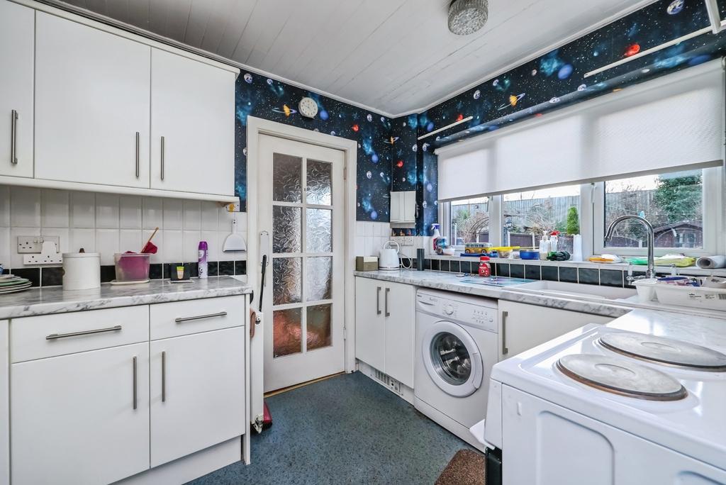 Fitted Kitchen