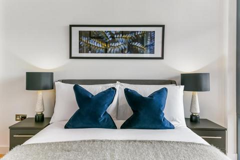 undefined, Defoe House, London City Island, E14