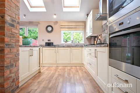 3 bedroom semi-detached house for sale, Norman Avenue, Harborne, West Midlands, B32
