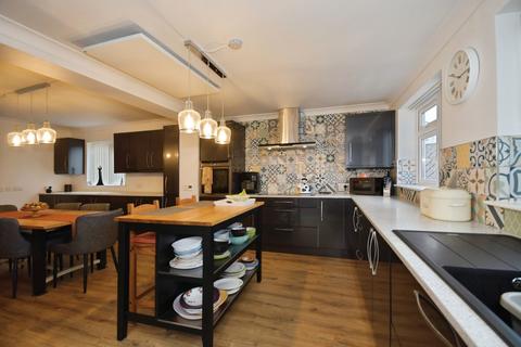 4 bedroom detached house for sale, Nethermoor Road, Wingerworth, Chesterfield, Derbyshire, S42