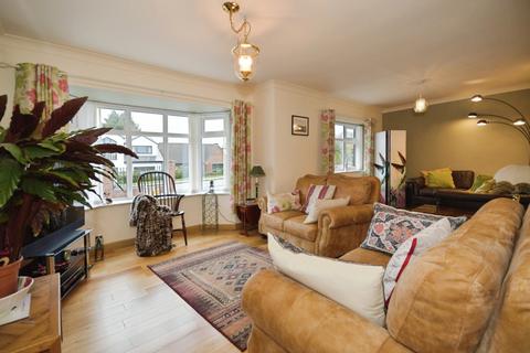 4 bedroom detached house for sale, Nethermoor Road, Wingerworth, Chesterfield, Derbyshire, S42