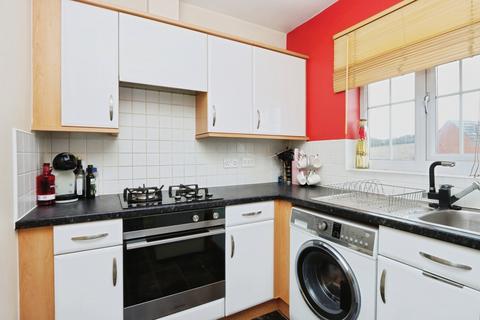 2 bedroom flat for sale, Kyle Close, SHEFFIELD, South Yorkshire, S21