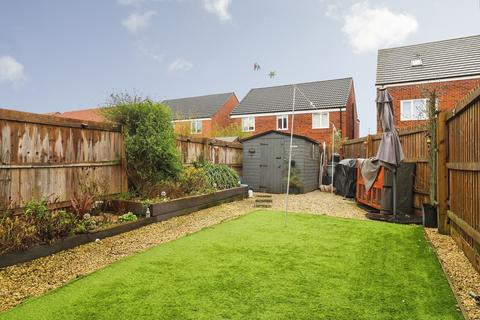 3 bedroom terraced house for sale, Turner Grove, Hucknall, Nottingham, Nottinghamshire, NG15