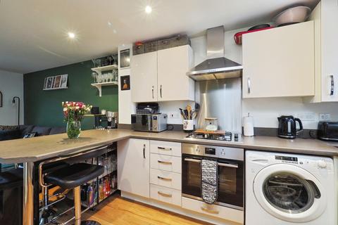 3 bedroom terraced house for sale, Turner Grove, Hucknall, Nottingham, Nottinghamshire, NG15