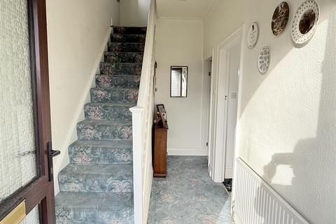 undefined, Huddersfield Road, Mirfield WF14