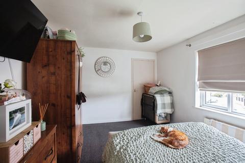 2 bedroom semi-detached house for sale, Willow Road, Doncaster, South Yorkshire, DN6