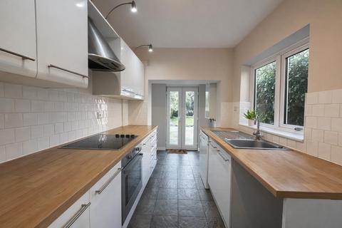 2 bedroom terraced house for sale, Queens Road, Peterborough