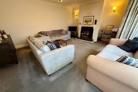 4 bedroom detached house for sale, Tanyfron Lane, Southgate SY23