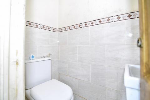 3 bedroom semi-detached house for sale, Handsworth Avenue, Sheffield, S9
